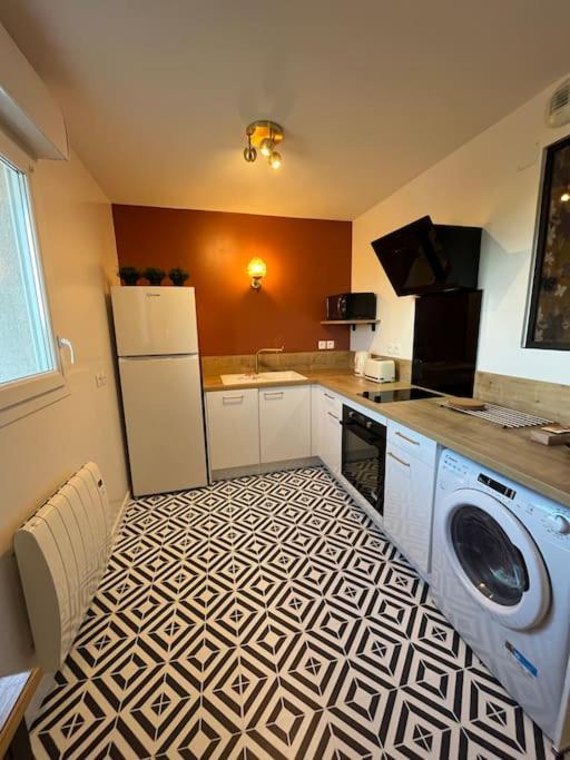 Dahlia, Appt Cosy Avec Parking Et Balcon Appartement Caen